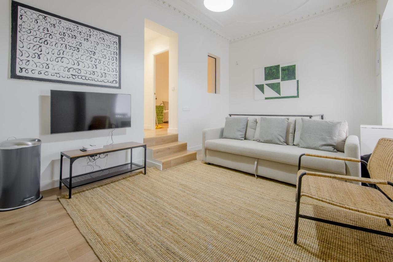 Apartmán Modern Apt & Cool Interior Design En El Retiro Madrid Exteriér fotografie