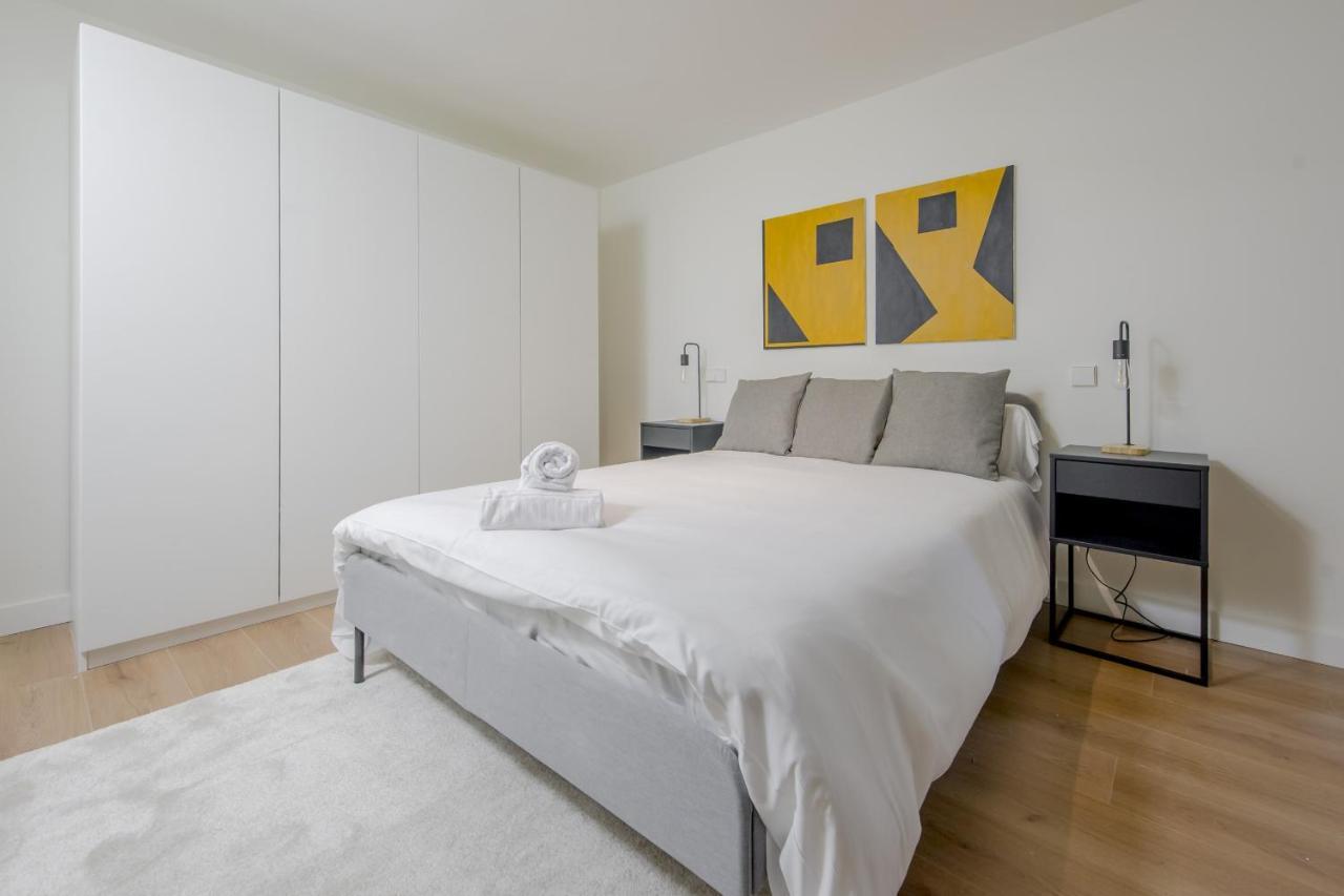 Apartmán Modern Apt & Cool Interior Design En El Retiro Madrid Exteriér fotografie
